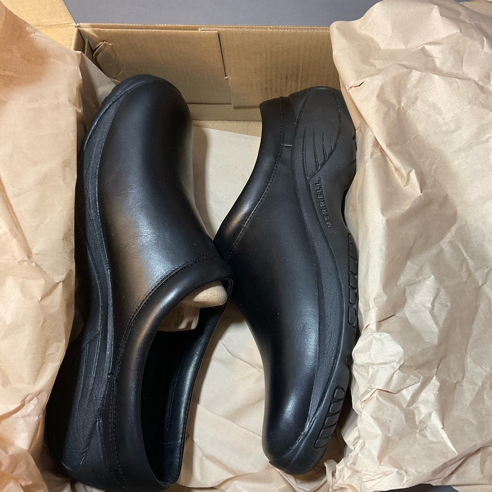 Merrell Encore Gust smooth black, size 9